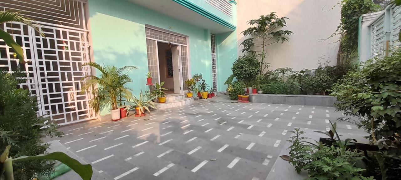 Kanak Home Stay Varanasi Exterior foto