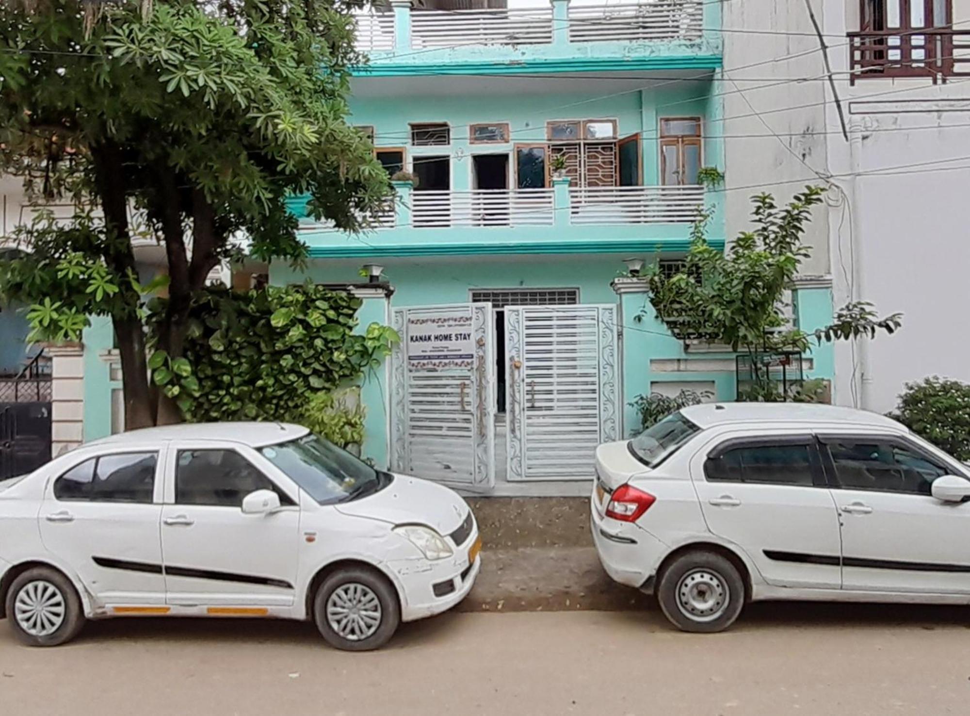 Kanak Home Stay Varanasi Exterior foto