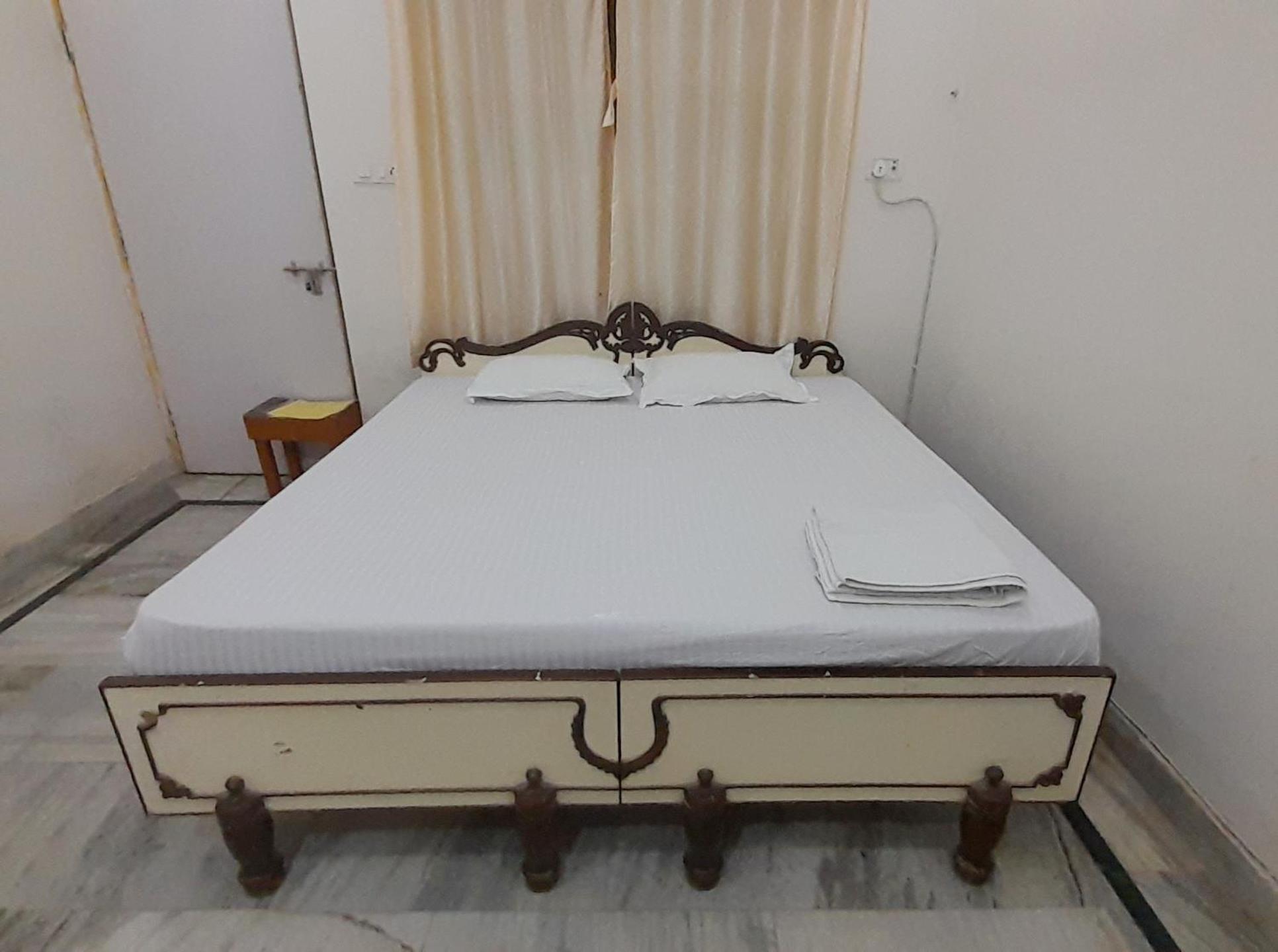 Kanak Home Stay Varanasi Exterior foto